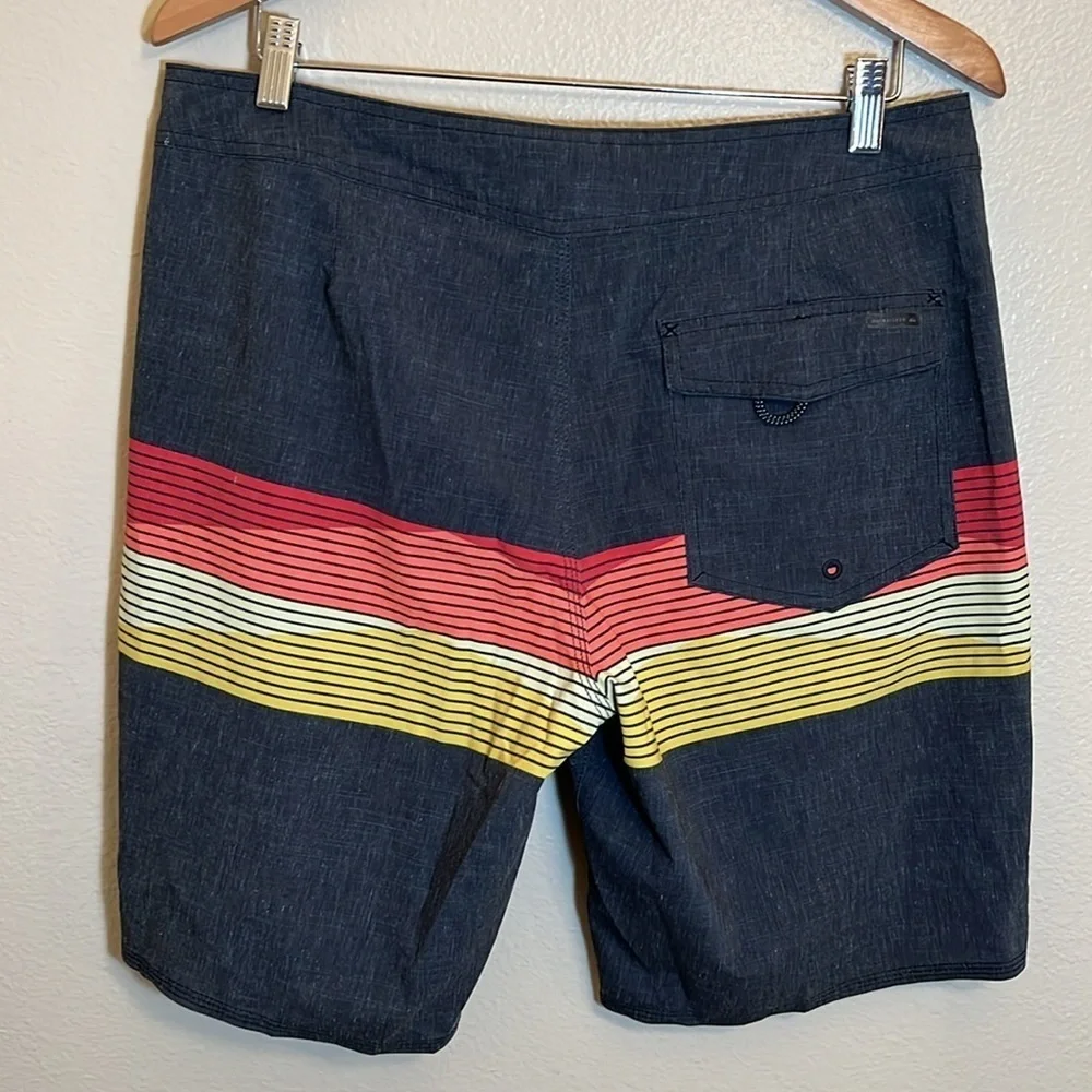 Quiksilver High Line Dry Flight Water Repellent Board Shorts